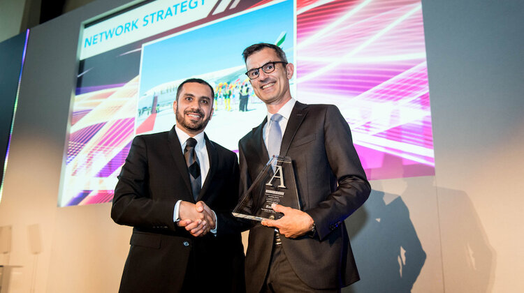 Linie Emirates wyróżnione na Airline Strategy Awards za strategię dotyczącą siatki połączeń