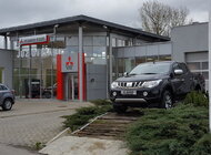 Nowy salon i serwis Mitsubishi Motors w Radomiu nowe produkty/usługi, handel - Sieć autoryzowanych placówek Mitsubishi Motors powiększyła się ostatnio o nowy obiekt z przestronnym salonem i serwisem, otwarty w Radomiu przez znaną na radomskim rynku firmę Dixi-Car S.A. Nowoczesną stację zlokalizowano przy ulicy Czarnieckiego 108.