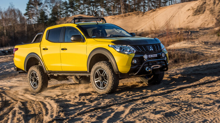 Mitsubishi L200 zdobywa nagrodę Carbuyer 2018