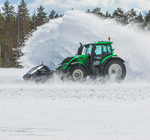 Bezzałogowy ciągnik Valtra na oponach Nokian Tyres pobił rekord świata w prędkości odśnieżania