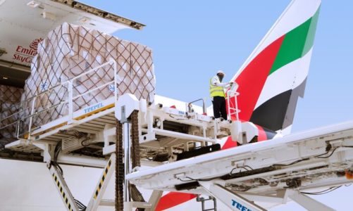 Emirates SkyCargo skalują sieć i operacje do transportu podstawowych towarów